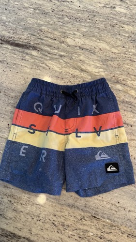 Quick silver water shorts size - silver,